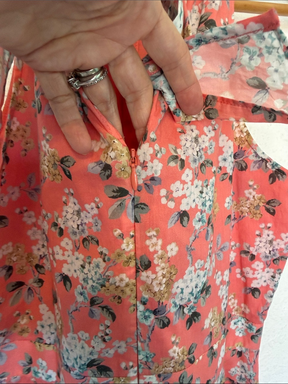 Perfect J. Crew High-neck jumpsuit in Liberty Josephine - Picture 7 of 9